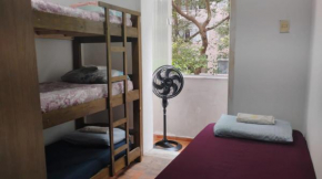 Quarto no coração de Copacabana